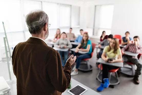 Software engineering faculty in the class room